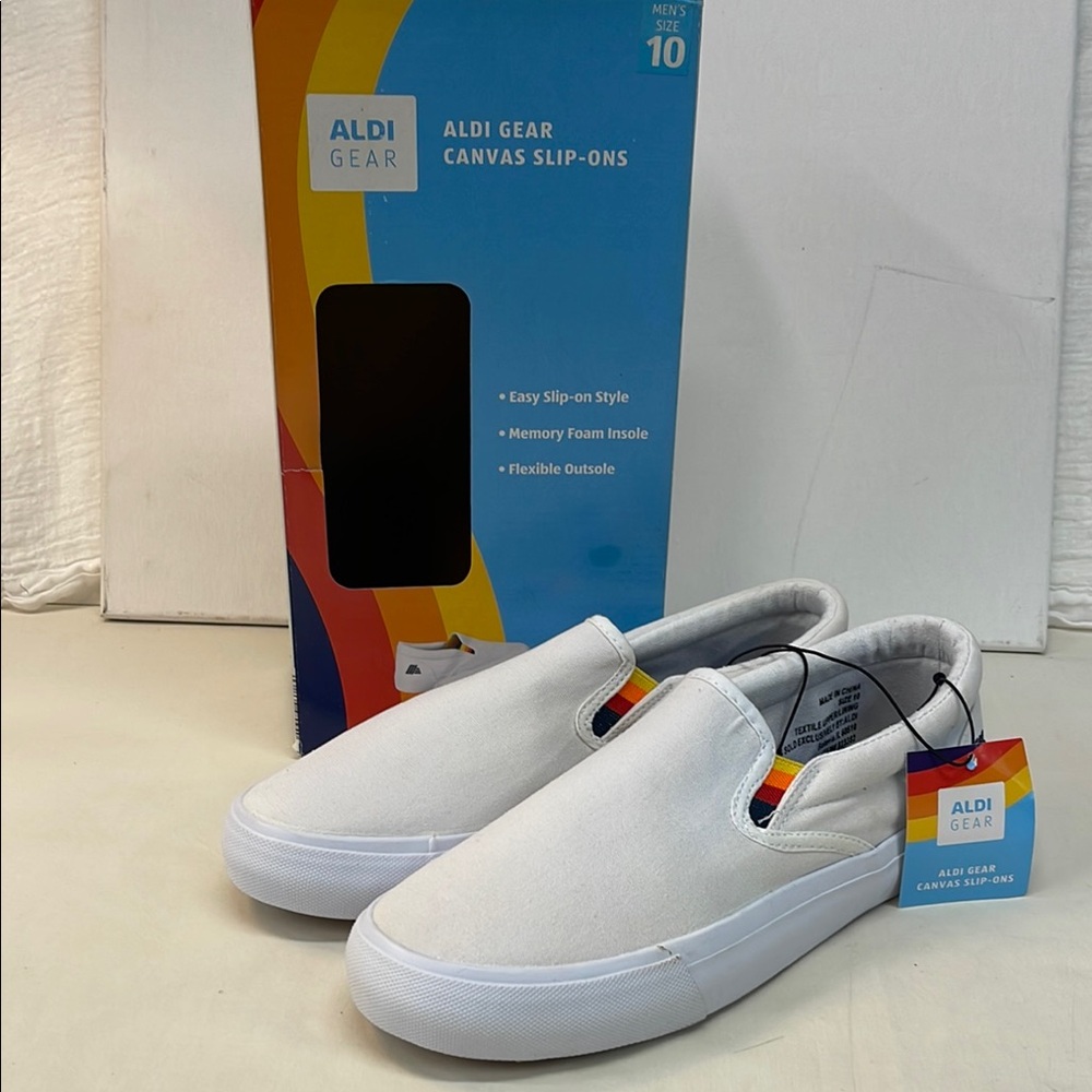 NWT 2023 Aldi Gear Canvas Slip On Shoe Flats- Size 10 unisex shoe
